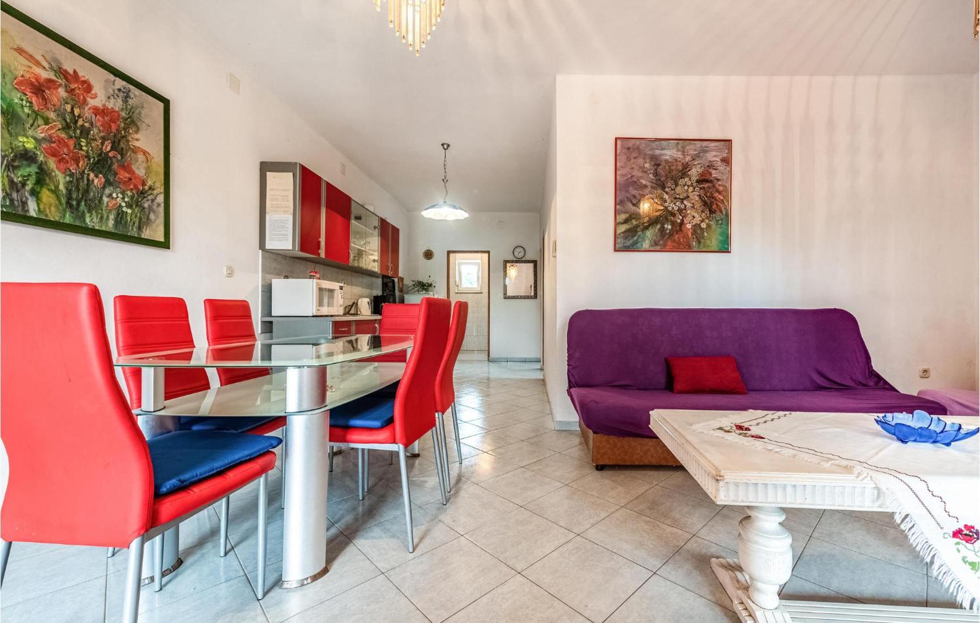Cozy Apartment In Vir With Kitchen Eksteriør bilde